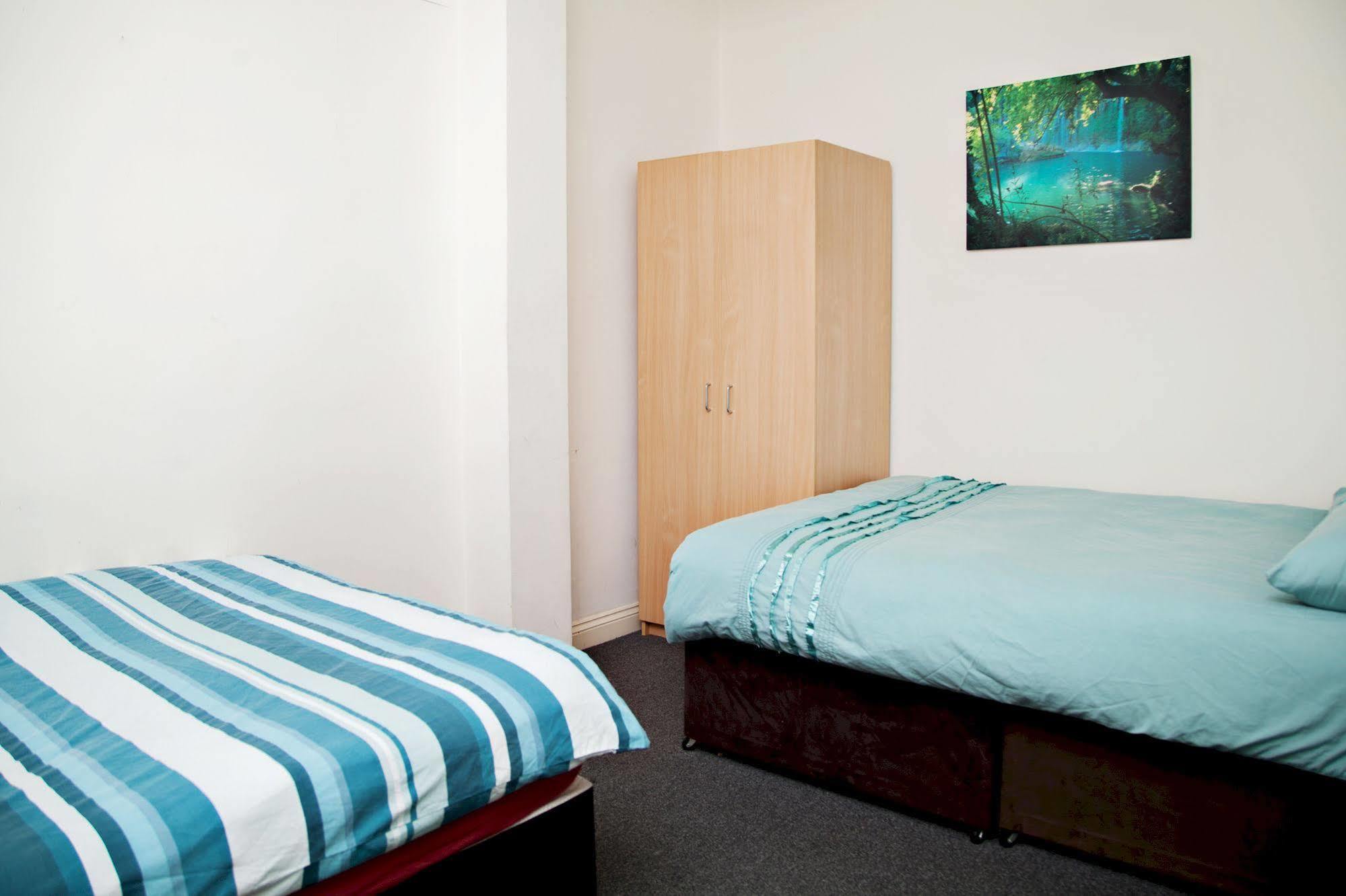 The Queens Hostel Bristol Exterior foto